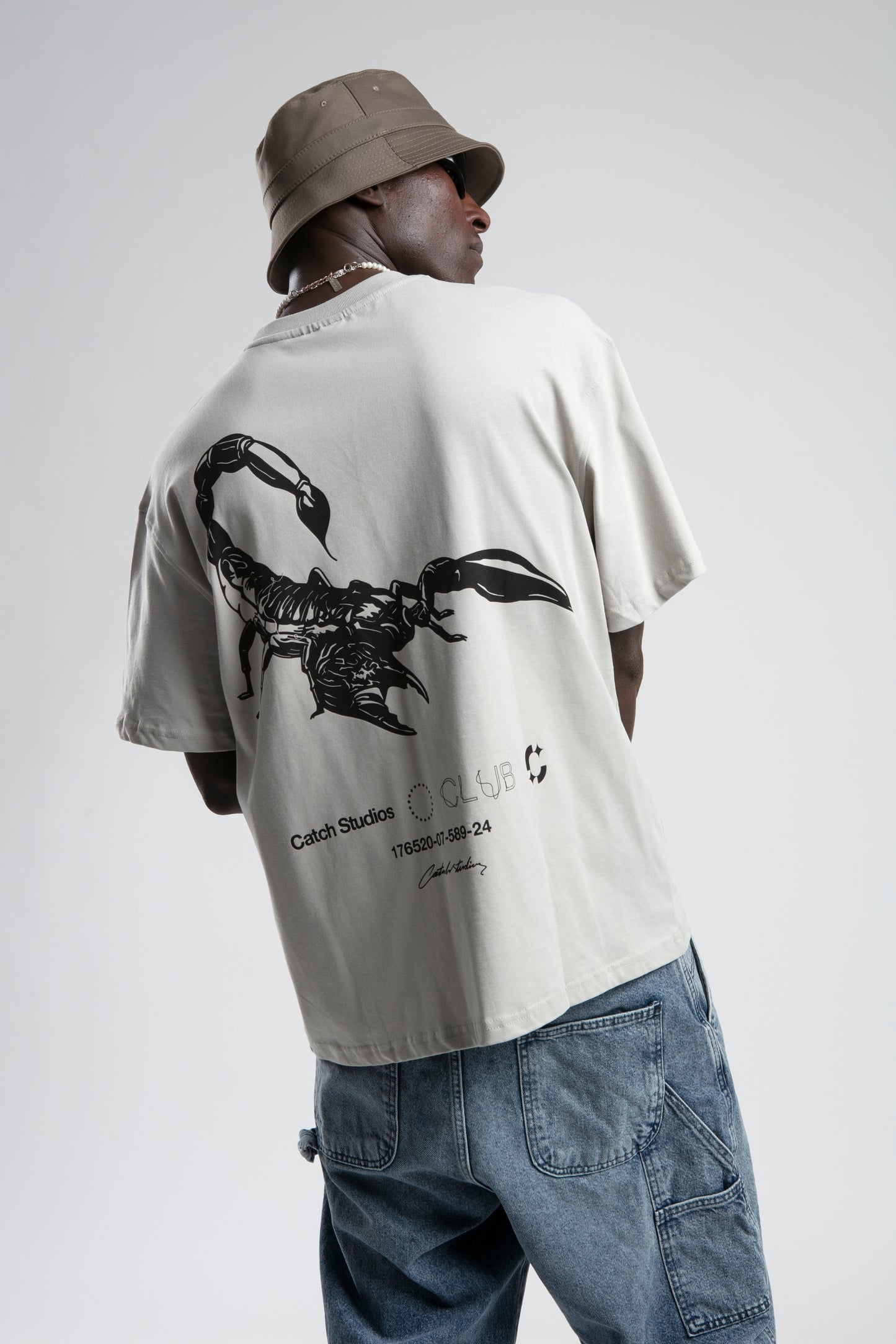 T-shirt - Scorpion - Grey