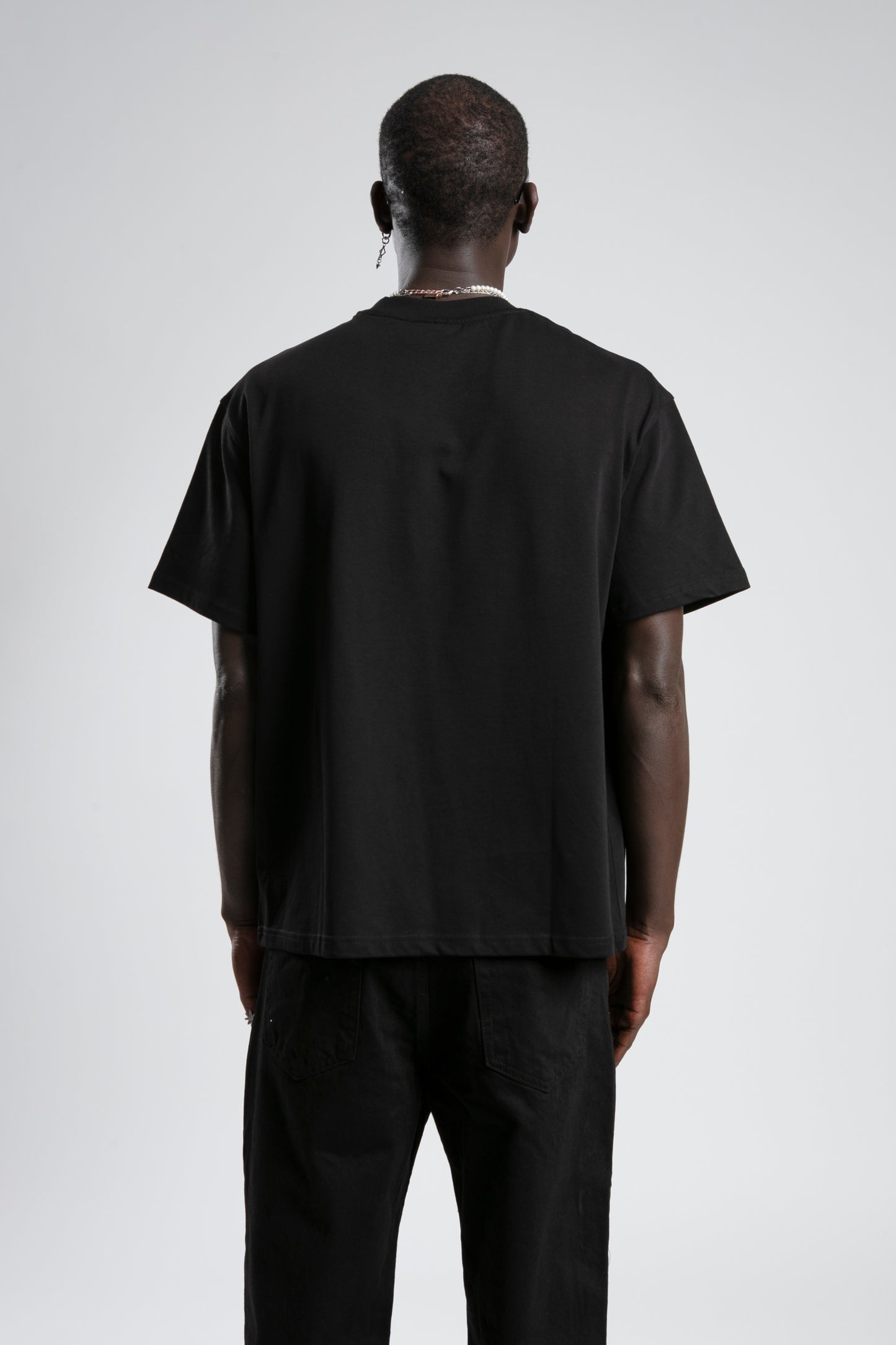 T-shirt - Casual Studios - Black