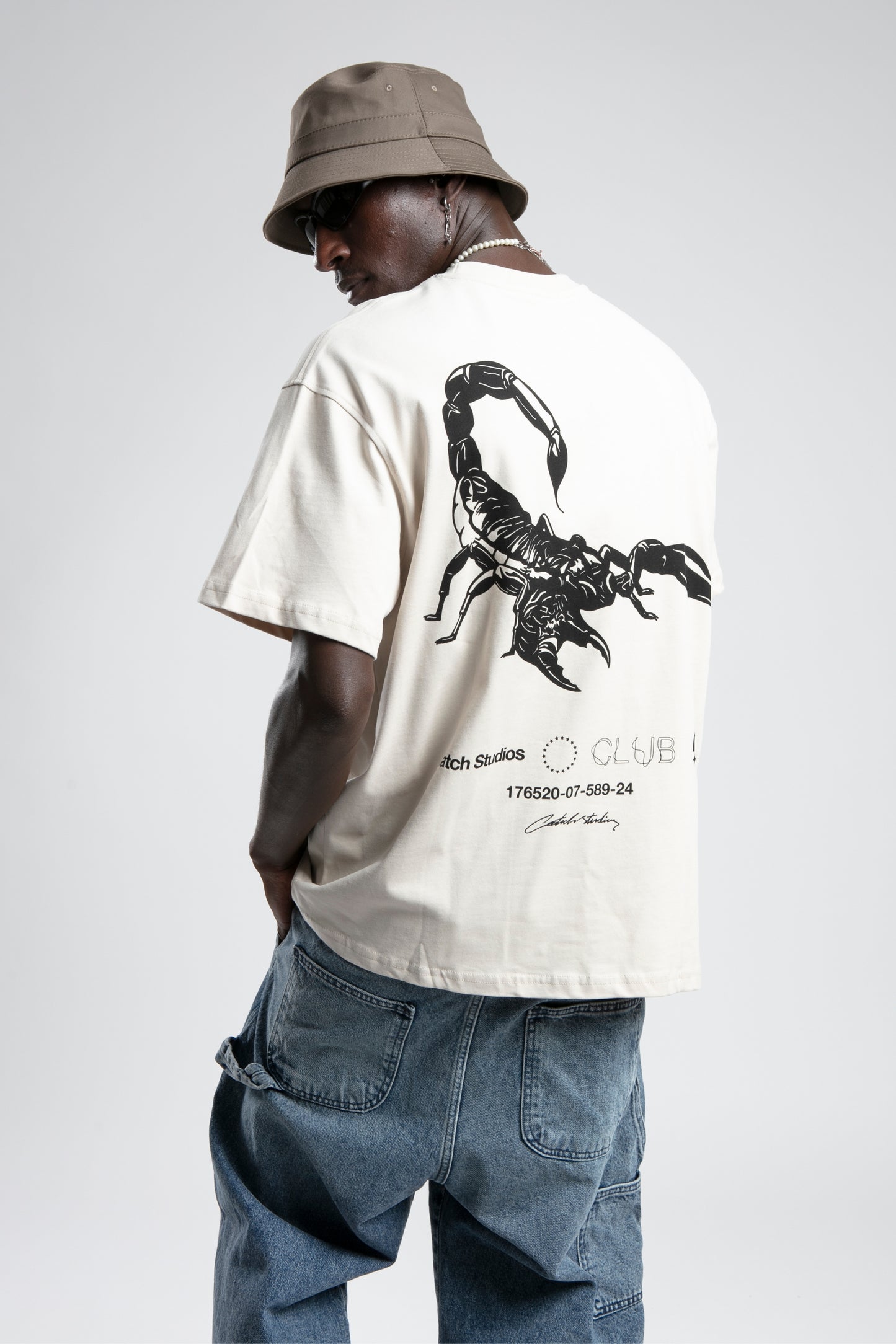 T-shirt - Scorpion - Ecru